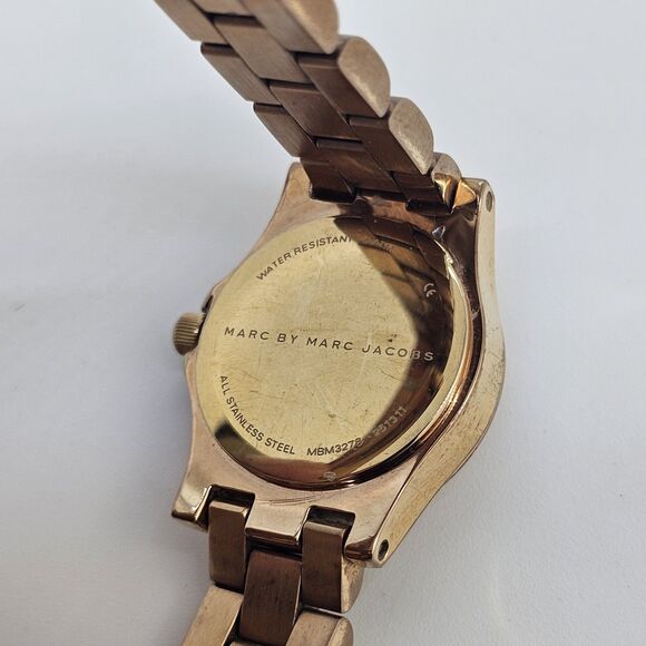 Marc Jacobs Women's Watch 20MM Gold Dial Gold Bracelet Band 5.75" New Battery - Picture 6 of 12